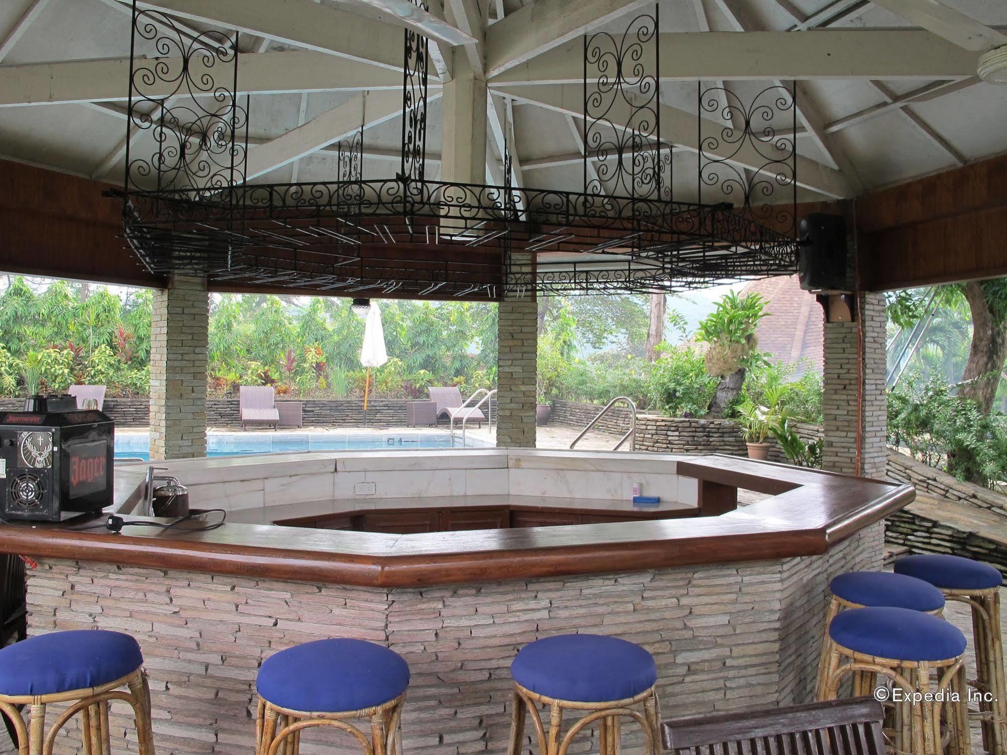 Utopia Resort & Spa Puerto Galera Exterior photo